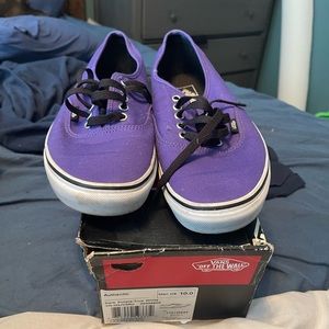 Vans low top